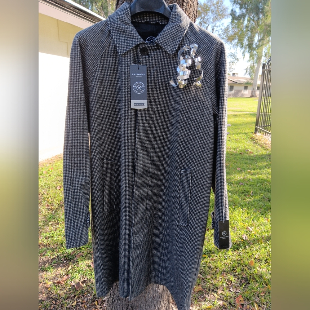 NWT J.M. Haggar Overcoat (size M)